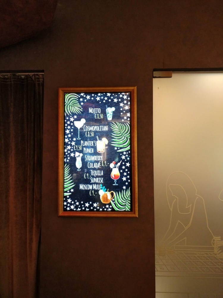 44036125_243447279668080_4780268368173203456_o