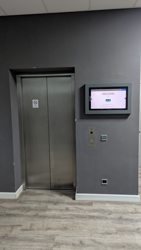 PXL_20250214_162011221