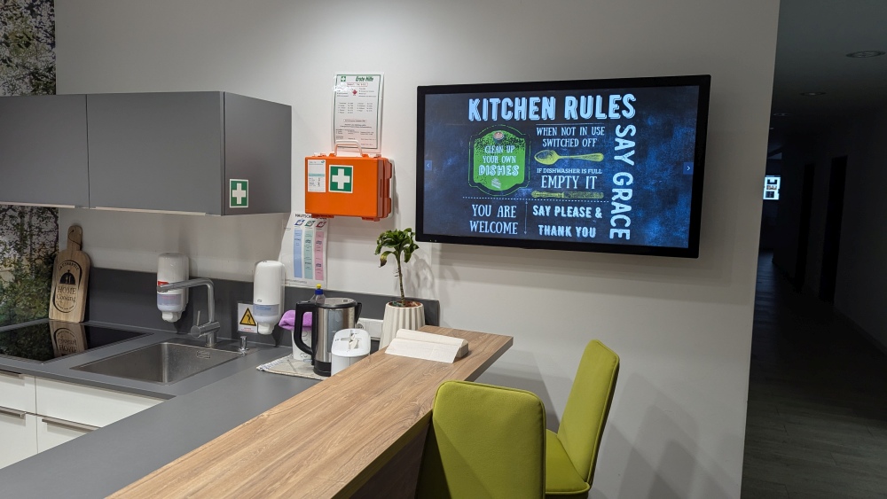 PXL_20250214_162209347