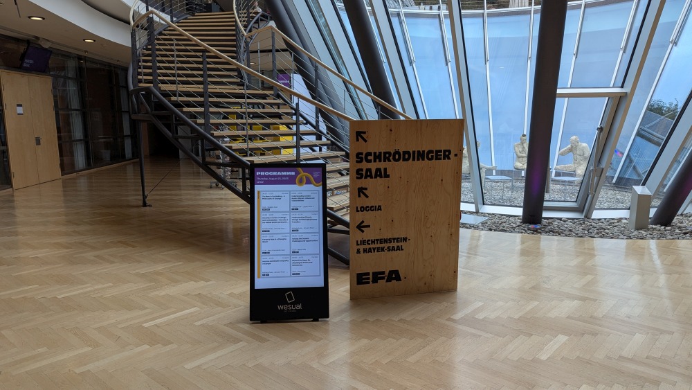 PXL_20250821_100223713